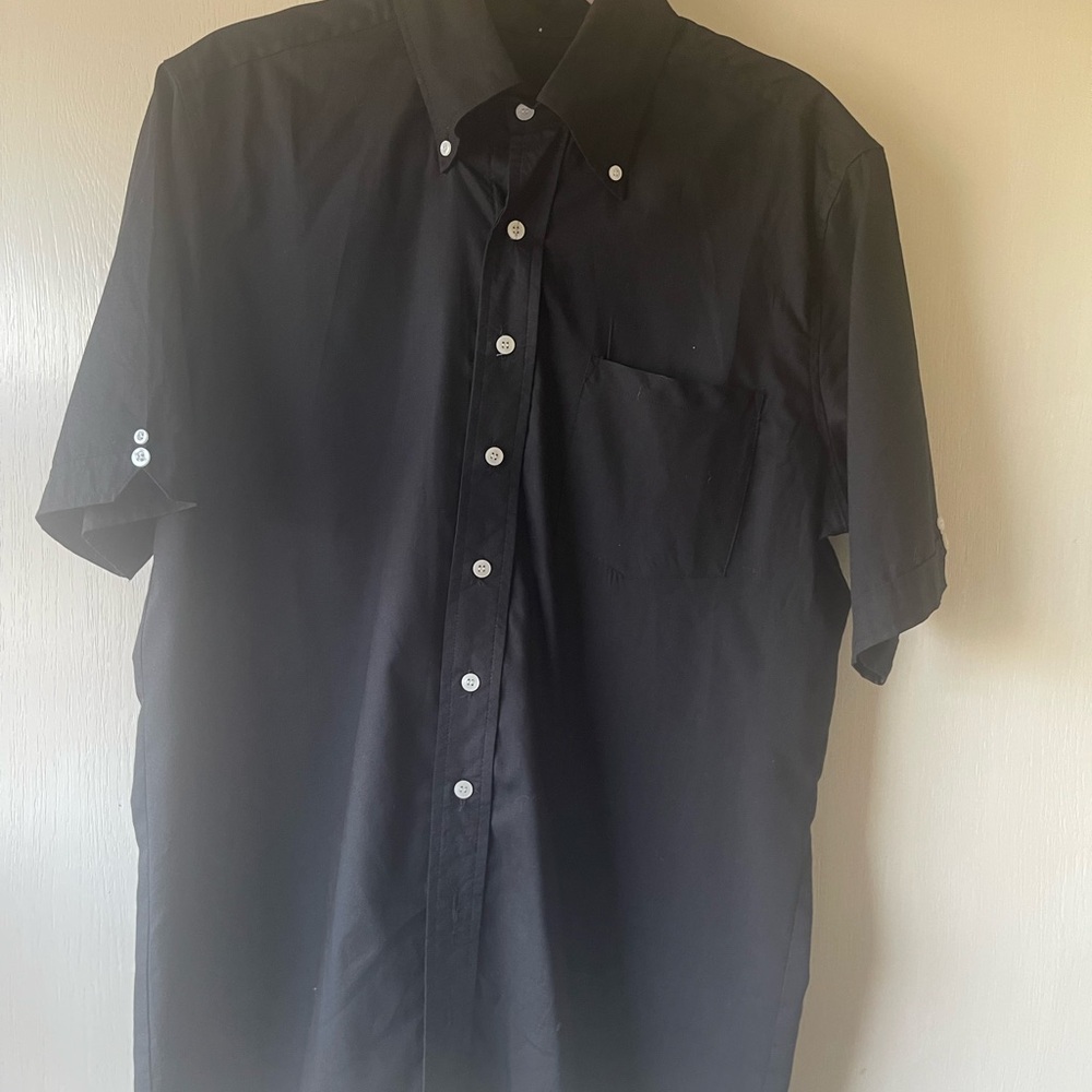 Modern action plain black Oxford shirt size XL